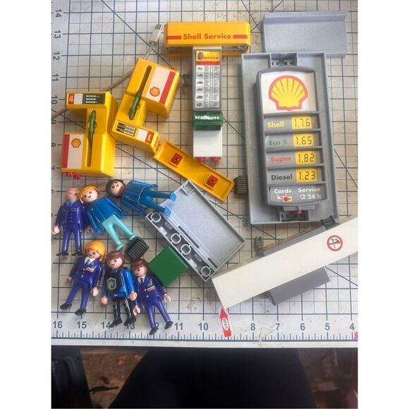 Playmobil SHELL GAS STATION vintage playset pieces and accessories 3014  219 882 - Picture 1 of 2